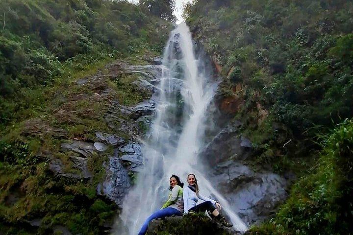 Valley of Waterfalls and Santo Domingo River Hike, Hosted in Campesino Homes (4/6)