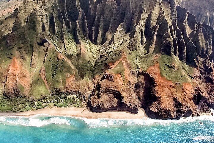 Kauai Private Doors-Off Helicopter Flight to Jurassic Falls, Waimea Canyon, Napali Coast (10/12)