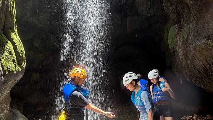 Charco Azul Canyon Cave Adventure and Hidden Waterfall, Arenales Caves (4/12)
