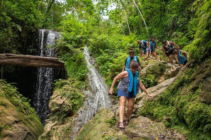 Charco Azul Arenales Caves and Waterfall Adventure with Professional Photos (4/11)