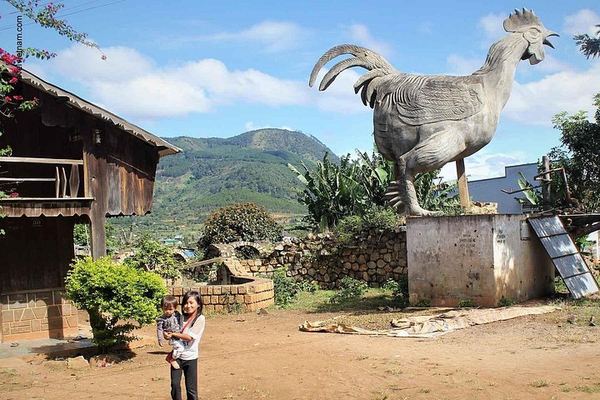 Dalat Easy Rider Countryside Tour: Pongour Falls, K'Ho Village, Silk and Coffee