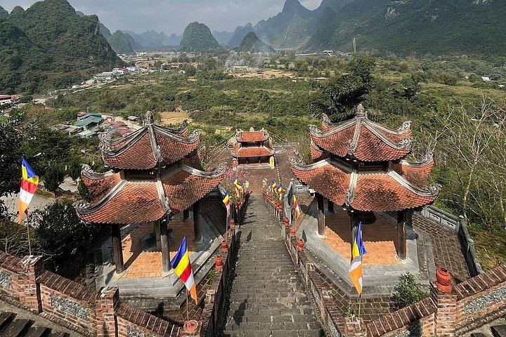 Cao Bang Full-Day Tour: Ban Gioc Waterfall, Nguom Ngao Cave and Angel Eye Mountain (7/12)