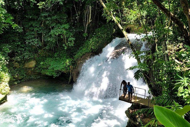 Chuck Norris Secret Falls and Dunn's River Falls Day Tour with Entrance Fees Included (9/9)
