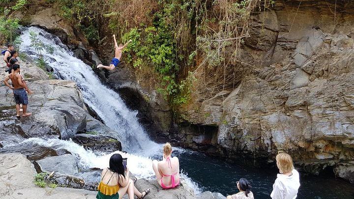 Aling Aling Cliff Jumping and Sliding: Three Hours from the Sambangan Meeting Point (4/6)