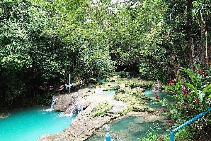 Half-Day Blue Hole and River Rafting Trip from Ocho Rios in an Air-Conditioned Minivan (3/7)