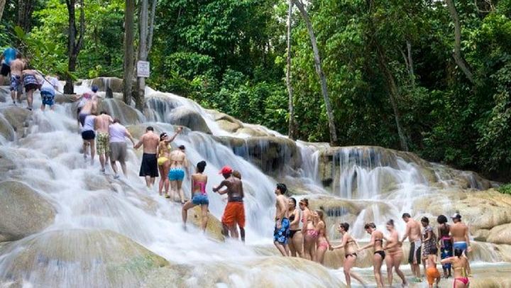 Falls Flyer Zipline over Dunn's River Falls with Waterfall Climb, Ocho Rios (4/4)