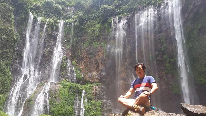 Tumpak Sewu Waterfall Trek with Motorbike Shuttle and Hotel Pickup from Malang (2/3)