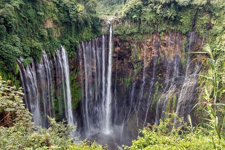 Tumpak Sewu Waterfall Trek with Motorbike Shuttle and Hotel Pickup from Malang (1/3)