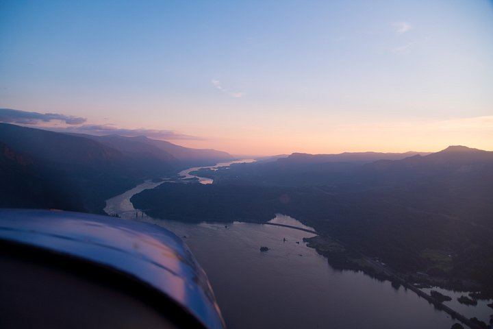 Multnomah Falls and Columbia Gorge Scenic Flight from Troutdale by Envi Adventures (9/12)