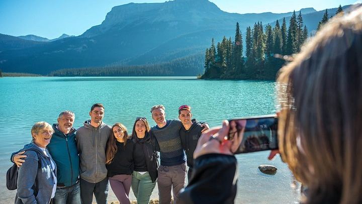 Radventures Yoho Small-Group Tour: Emerald Lake, Takakkaw Falls, Max 12 Guests (4/12)
