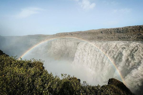 Cruise Small Group from Akureyri: Godafoss, Myvatn Craters, Hverir and Dettifoss Hike