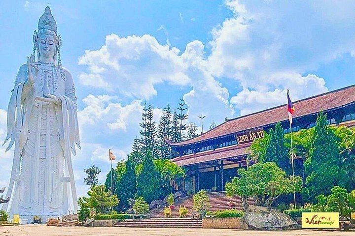 Small-Group Dalat Countryside Tour: Pongour Falls, Van Thanh Roses, Silk and Coffee (11/12)