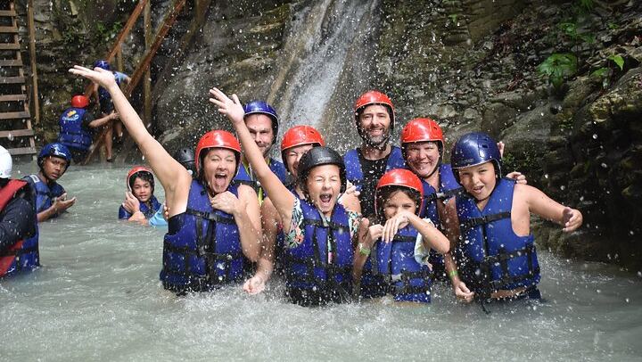 Damajagua 7 Waterfalls with Ramón's Tours, Private A/C Pickup from Amber Cove or Hotel (2/12)