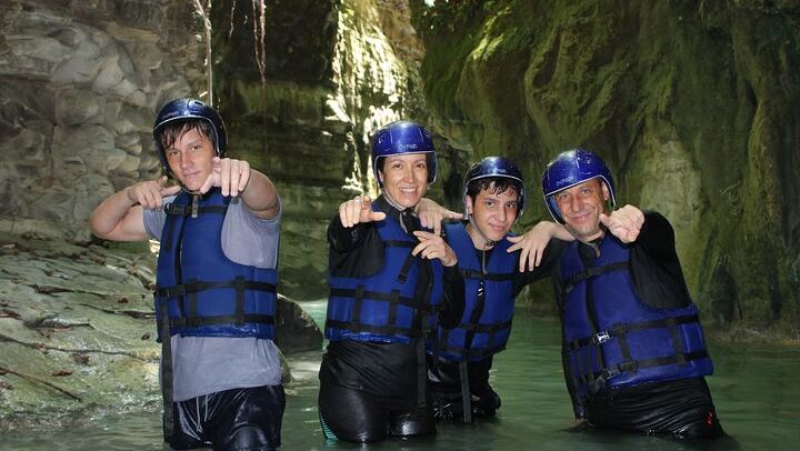 Damajagua 7 Waterfalls with Ramón's Tours, Private A/C Pickup from Amber Cove or Hotel (4/12)