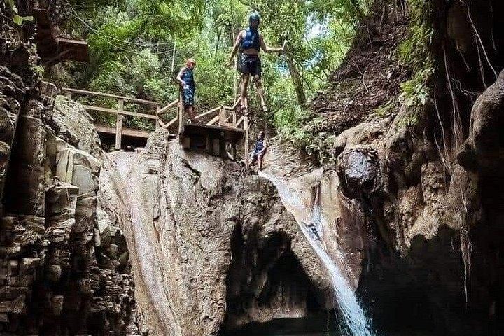 Damajagua Waterfalls and Monkey Home Puerto Plata, 4.5 Hours with Local Tasting (5/12)