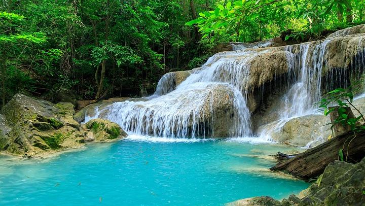 Flexible Small-Group Erawan Falls and Tham Krasae Day Tour with a Local Guide (1/5)