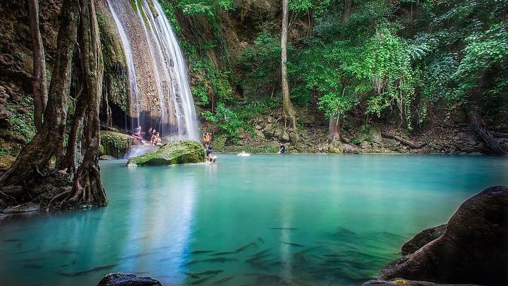Flexible Small-Group Erawan Falls and Tham Krasae Day Tour with a Local Guide (2/5)