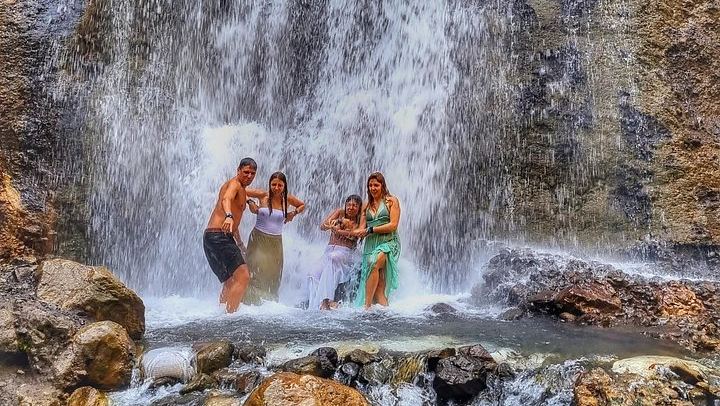 Tumpak Sewu Waterfall and Tetes Cave Day Tour from Surabaya, Private Car and Guide (1/5)