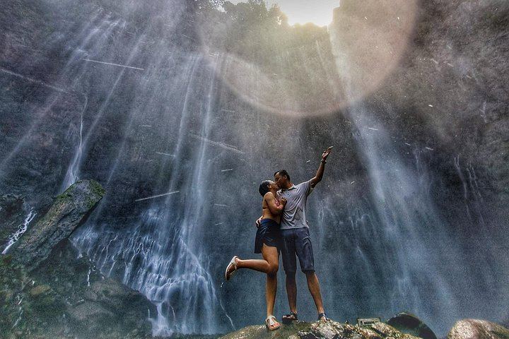 Tumpak Sewu Waterfall and Tetes Cave Day Tour from Surabaya, Private Car and Guide (2/5)