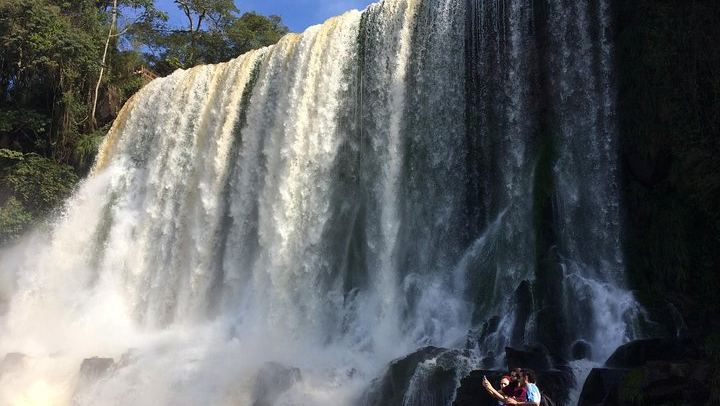 Iguassu Falls from Foz do Iguacu: Argentine Upper Circuit, Optional Brazil Side (2/11)