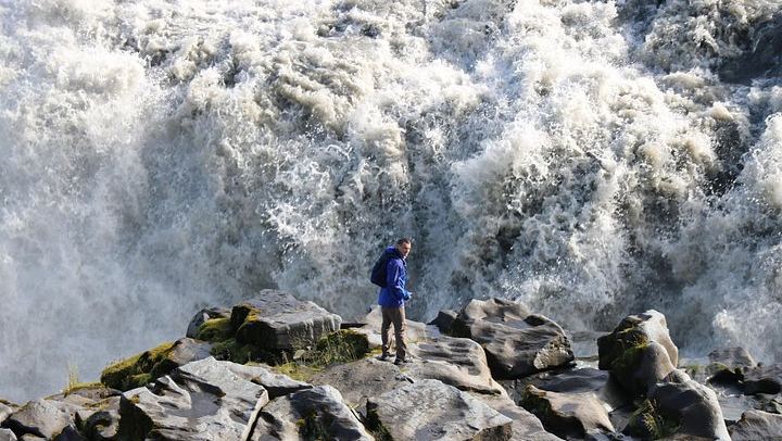 10-Hour Small Group Tour from Akureyri: Godafoss, Dettifoss, Selfoss and Nature Baths (1/7)