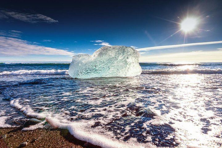South Coast Full Day Tour with Jokulsarlon Boat Ride, Diamond Beach and Stjornarfoss (10/12)
