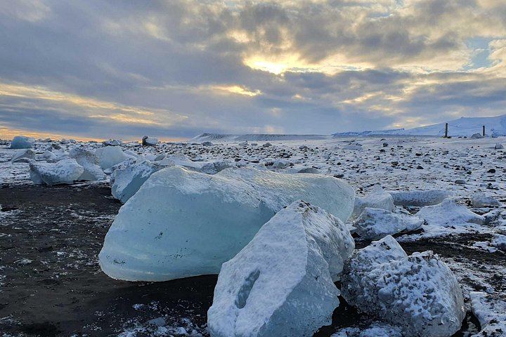 2-Day South Coast Tour with Skaftafell Glacier Hike, Blue Ice Cave and Jokulsarlon (8/9)