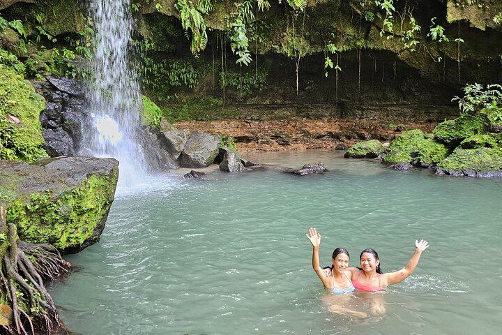 Sheppee Fun Tours: Emerald Pool, Trafalgar Falls and Morne Bruce, Dominica (6/7)