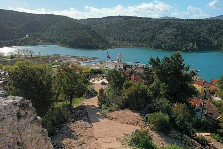 Krka Waterfalls and Skradin Tour from Split Cruise Terminal with Turina Fortress (8/10)