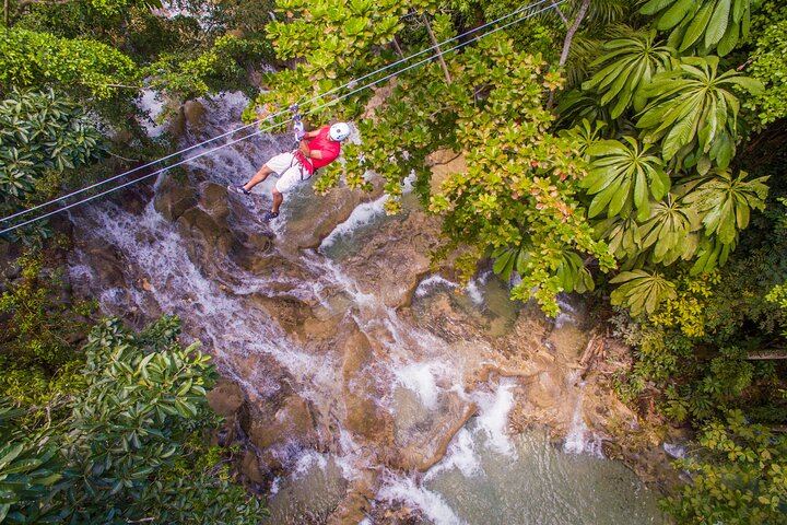 Dunn's River Falls Catamaran Cruise with Reef Snorkel and Rum Punch Party (4/12)