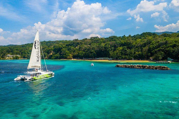 Four-Hour Dunn's River Falls Catamaran Cruise with Live DJ and Open Bar (3/12)