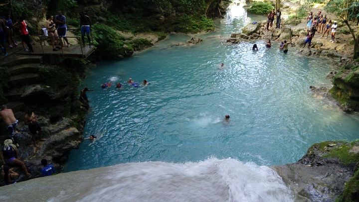 Dunn's River Falls and Blue Hole Trip with Private Transport from Montego Bay (2/5)