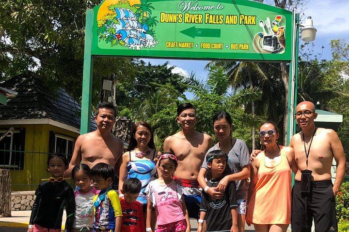 Dunn's River Falls with Falmouth and Columbus Park Stops, Port or Hotel Pickup (12/12)