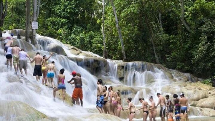 Dunn's River Falls Climb and 45-Minute Horseback Ride with Ocean Swim, Ocho Rios (1/5)