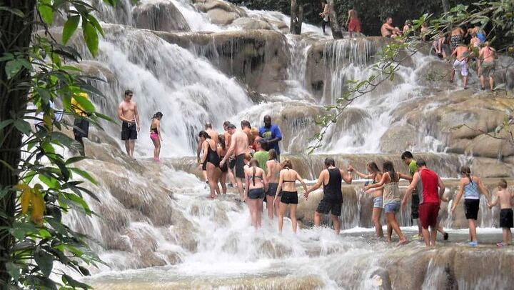 Dunn's River Falls Climb and 45-Minute Horseback Ride with Ocean Swim, Ocho Rios (2/5)