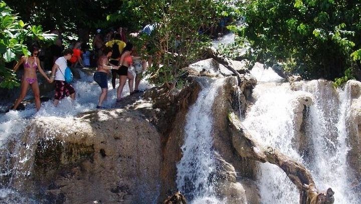 Dunn's River Falls Excursion with Best Jamaica Tours, Montego Bay Hotel Pickup (2/4)
