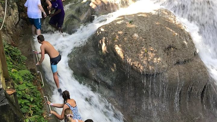 Dunn's River Falls Guided Climb and Beach Swim from Montego Bay (3/7)