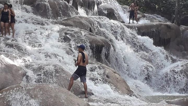 Dunn's River Falls Visit with Entry Fees Included, Kool Jamaica Tours, Ocho Rios (2/4)