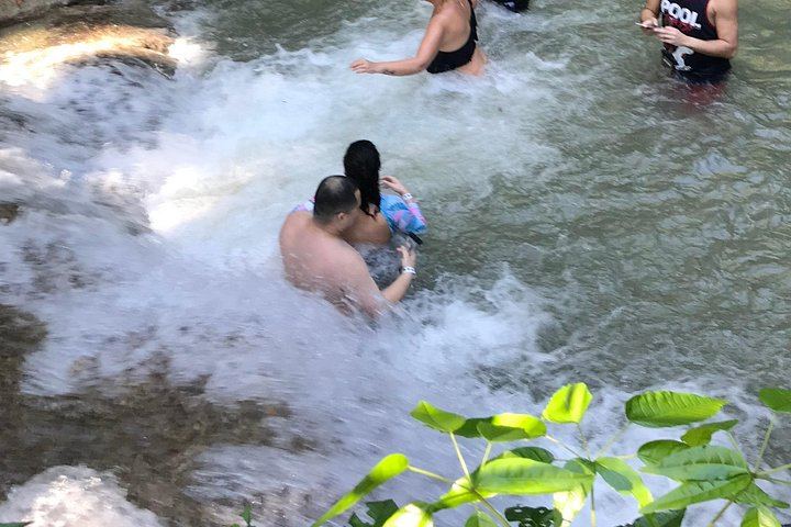Dunn's River Falls Guided Climb and Beach Swim from Montego Bay (6/7)