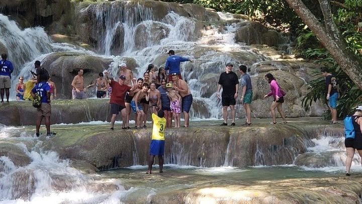 Dunn's River Falls Half-Day Tour with Premier Transfers and Tours, Montego Bay (4/12)