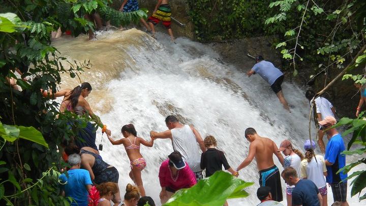 Dunn's River Falls Shore Excursion with Jerk Lunch Option from Ocho Rios (2/6)