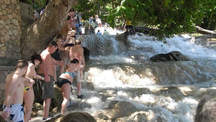 Dunn's River Falls Shore Excursion with Jerk Lunch Option from Ocho Rios (4/6)