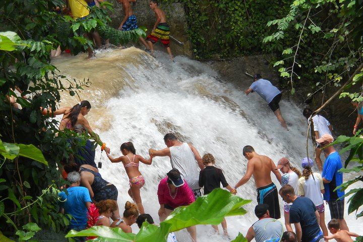 Dunn's River Falls Shore Excursion with Jerk Lunch Option from Ocho Rios (2/6)