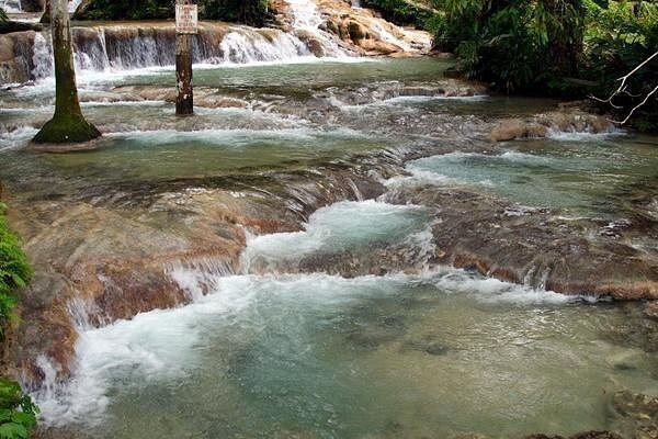 Private Dunn's River Falls Climb by Air-Conditioned Van from Ocho Rios Port or Hotels (1/6)