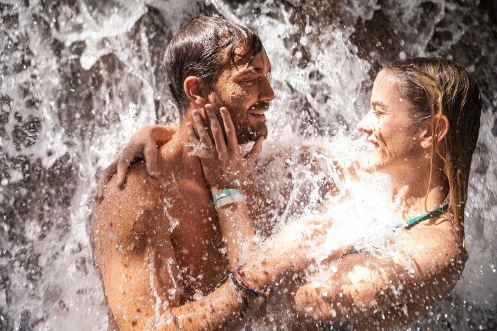 Four-Hour Dunn's River Falls Catamaran Cruise with Live DJ and Open Bar (10/12)