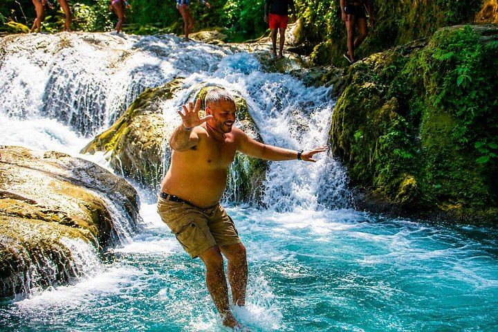 Blue Hole and Dunn's River Park Combo from Montego Bay Hotels, Entry Fees Included (8/12)