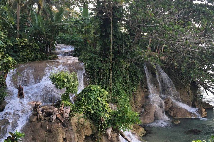 Dunn's River Falls and Blue Hole Day Tour with Lunch from Montego Bay and Trelawny Hotels (7/9)