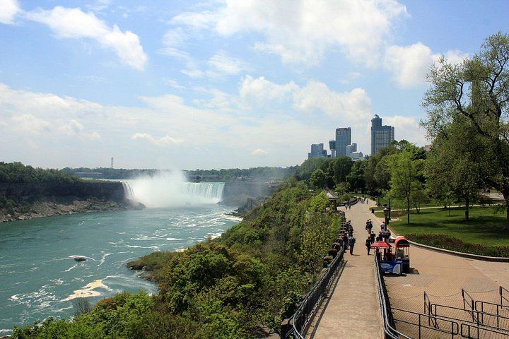 Niagara Falls State Park Guided Walk from SPoT: Terrapin Point and Maid of the Mist (1/10)