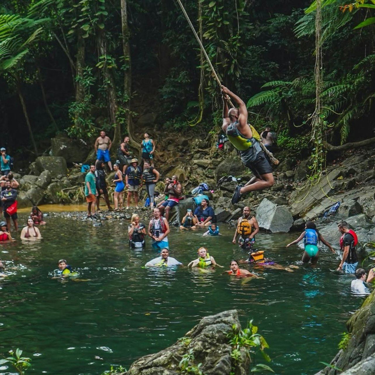 El Yunque Guided Hike: Two Waterfalls, Rope Swings and Roundtrip Transport (1/7)