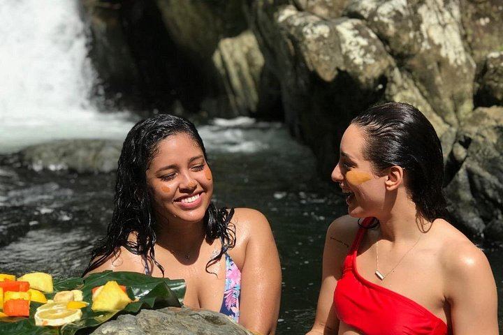 Private Las Tinajas Waterfall Hike in Ceiba with Luquillo Beach Lunch, Own Car (5/7)